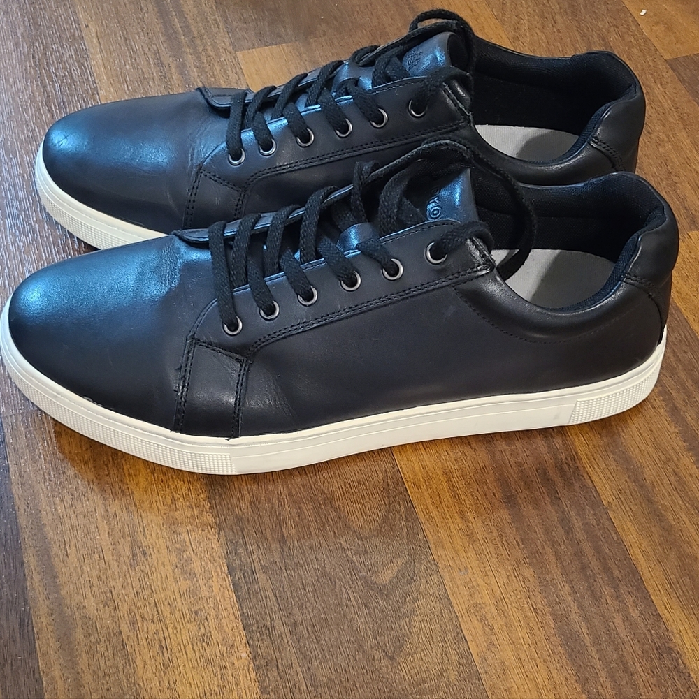 Propet Black and White Men's Sneakers SIZE 15 4E - Picture 4 of 11